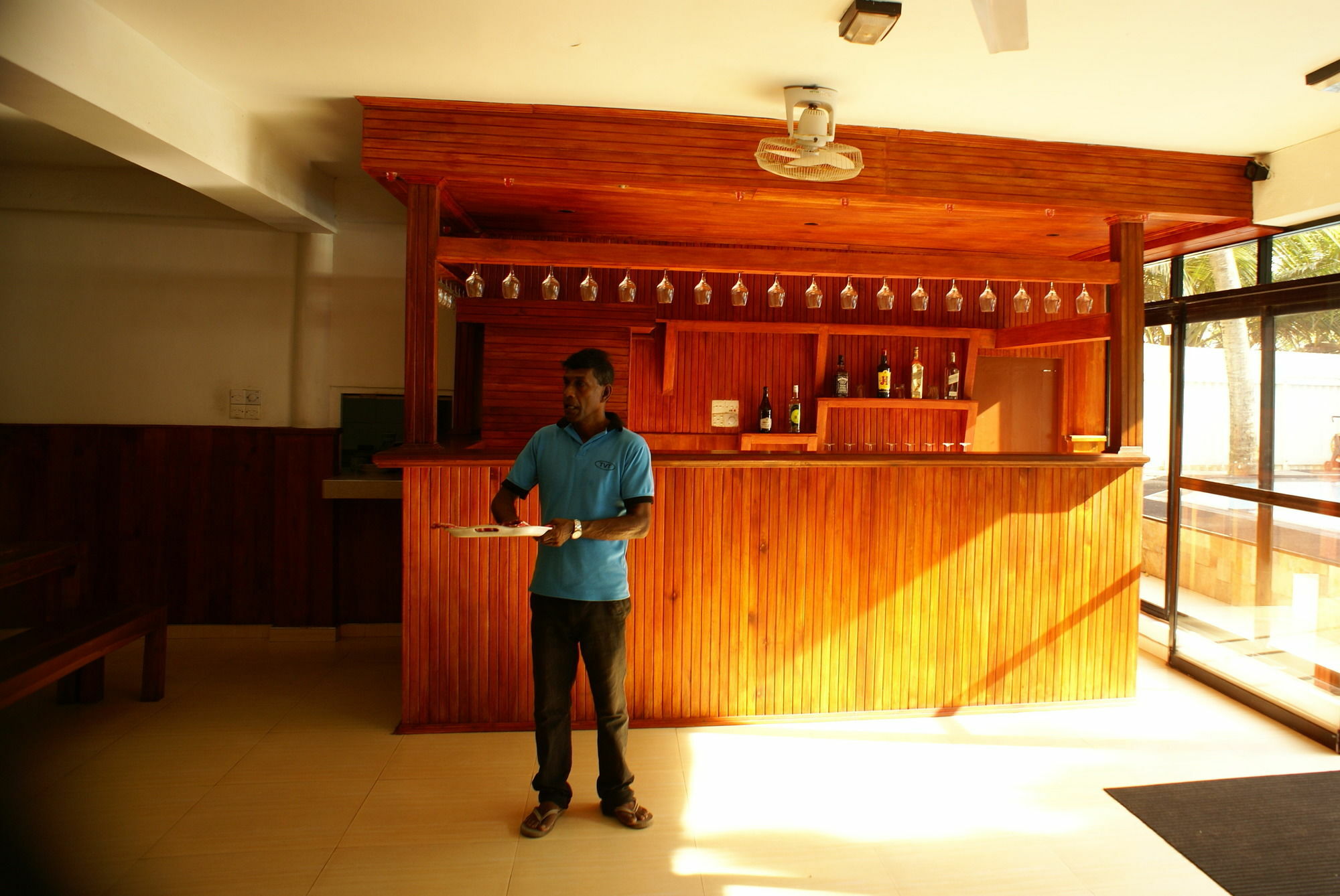 Lanka Beach Hotel Ettukala Exterior foto